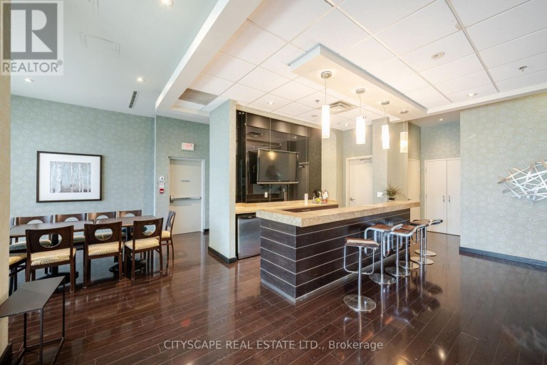 1601 - 215 QUEEN STREET W, Brampton (Queen Street Corridor), Ontario, L6W0A9