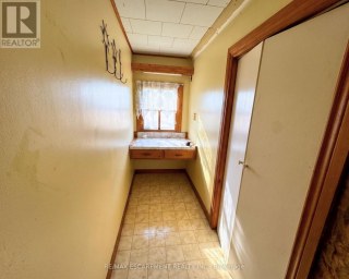 233 TALBOT STREET Norfolk (Courtland) Ontario photo 15
