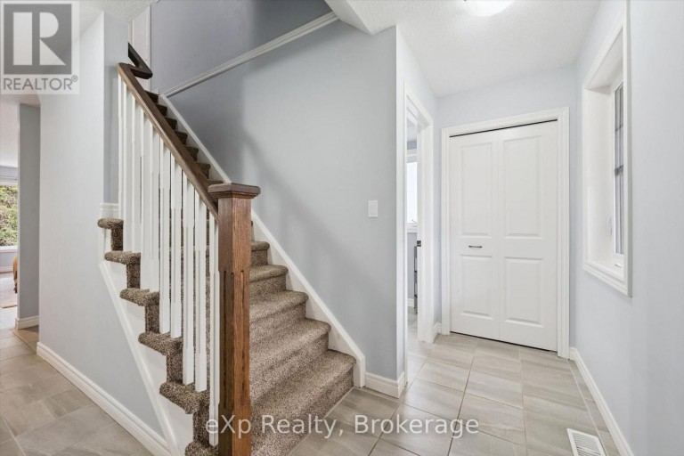 41 STUMPF STREET, Centre Wellington (Elora/Salem), Ontario, N0B1S0