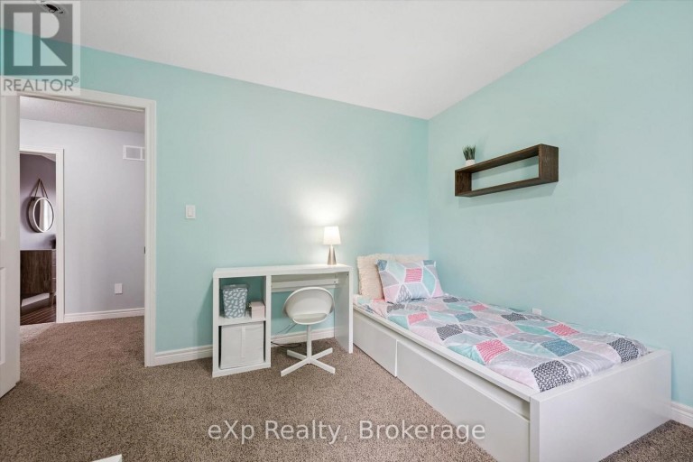 41 STUMPF STREET, Centre Wellington (Elora/Salem), Ontario, N0B1S0
