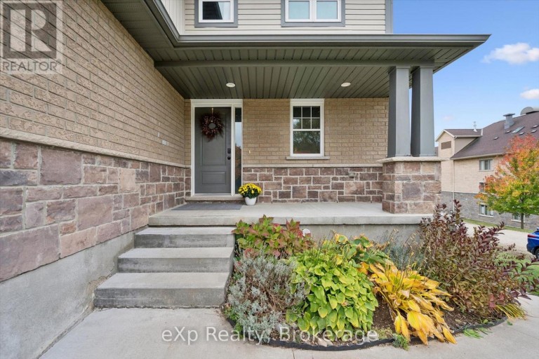 41 STUMPF STREET, Centre Wellington (Elora/Salem), Ontario, N0B1S0