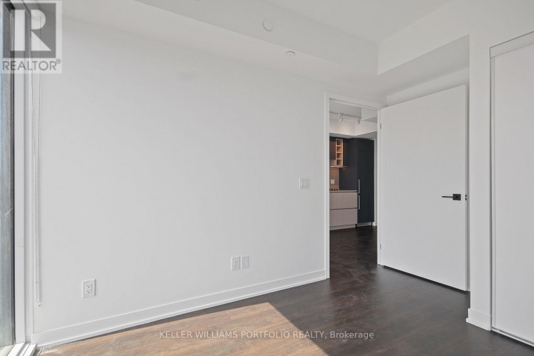 1816 - 319 JARVIS STREET, Toronto (Moss Park), Ontario, M5B2C2