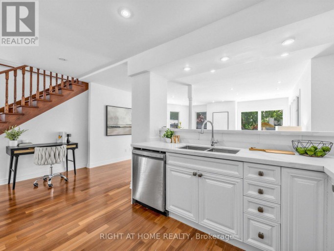 MAIN - 20 KILDONAN DRIVE, Toronto (Birchcliffe-Cliffside), Ontario, M1N3B5