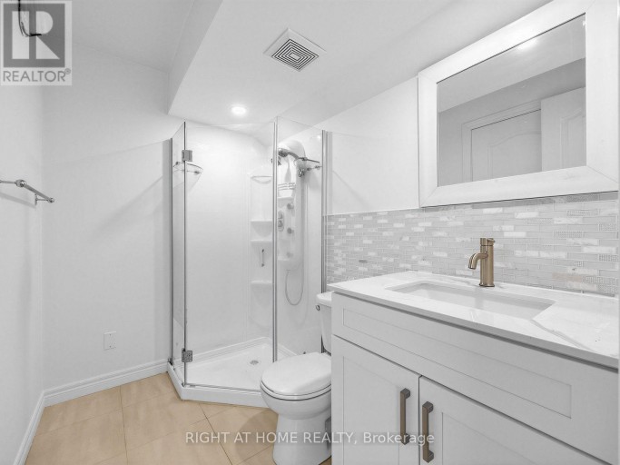 MAIN - 20 KILDONAN DRIVE, Toronto (Birchcliffe-Cliffside), Ontario, M1N3B5