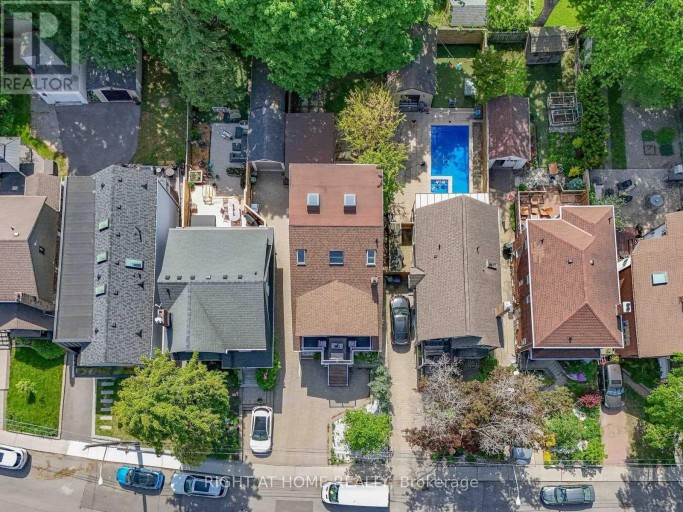 MAIN - 20 KILDONAN DRIVE, Toronto (Birchcliffe-Cliffside), Ontario, M1N3B5