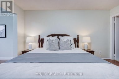 3 MOSSBROOK CRESCENT Toronto (Steeles) Ontario photo 25