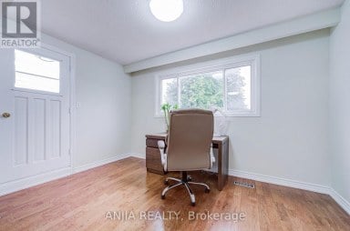 3 MOSSBROOK CRESCENT Toronto (Steeles) Ontario photo 27