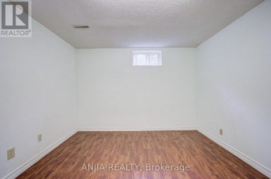 3 MOSSBROOK CRESCENT Toronto (Steeles) Ontario photo 46