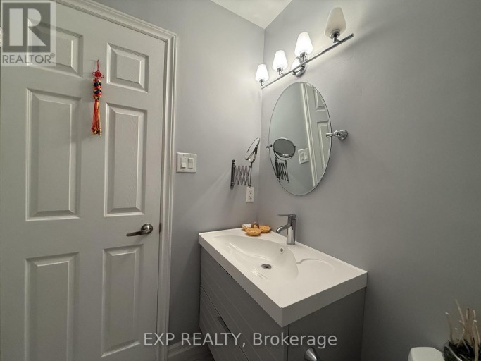 62 WETHERBY CIRCLE, Markham (German Mills), Ontario, L3T7R6