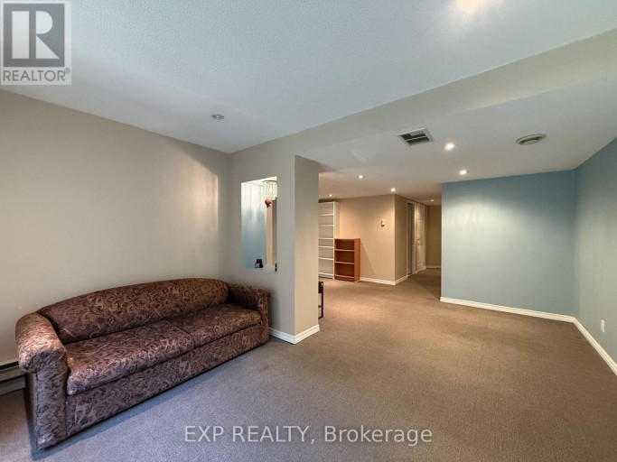 62 WETHERBY CIRCLE, Markham (German Mills), Ontario, L3T7R6