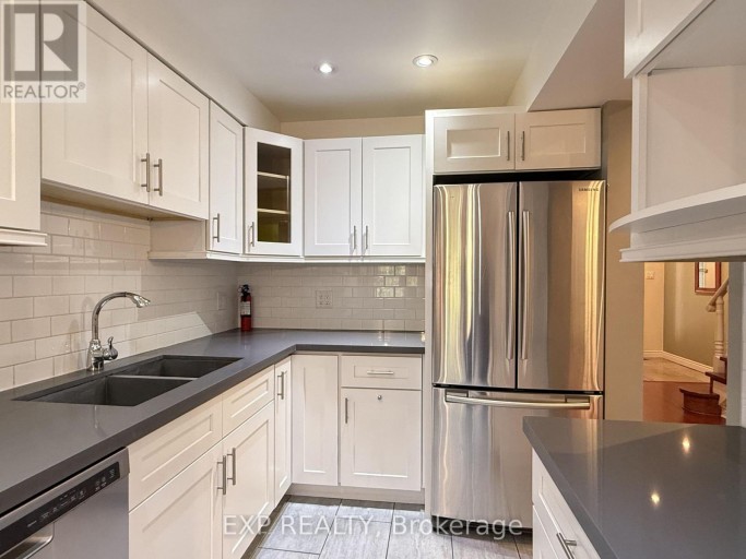 62 WETHERBY CIRCLE, Markham (German Mills), Ontario, L3T7R6
