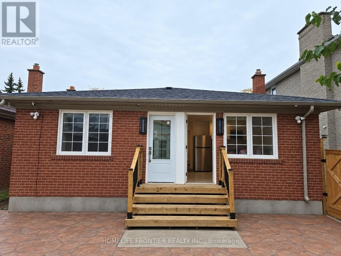 UNIT 3 - 99 REGENT ROAD, Toronto (Downsview-Roding-CFB), Ontario, M3K1H2
