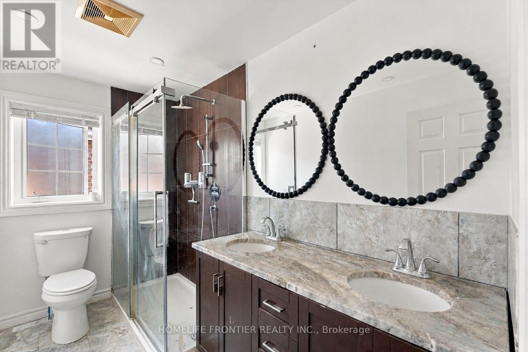 UNIT 3 - 99 REGENT ROAD, Toronto (Downsview-Roding-CFB), Ontario, M3K1H2
