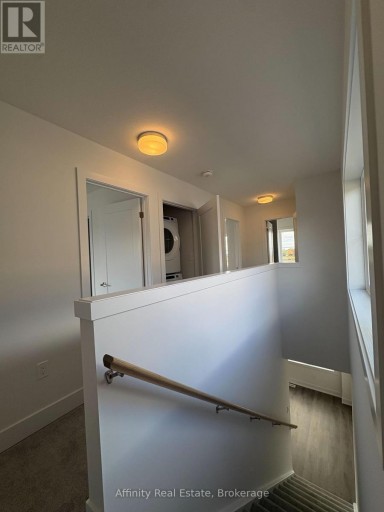 14 BALLADRY BOULEVARD, Stratford, Ontario, N5A0L5