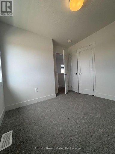 14 BALLADRY BOULEVARD, Stratford, Ontario, N5A0L5