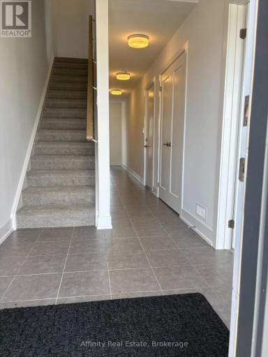 14 BALLADRY BOULEVARD, Stratford, Ontario, N5A0L5