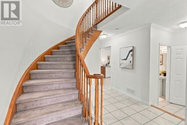89 FIELDCREST AVENUE Clarington (Courtice) Ontario photo 3