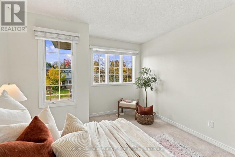 89 FIELDCREST AVENUE, Clarington (Courtice), Ontario, L1E2Y9