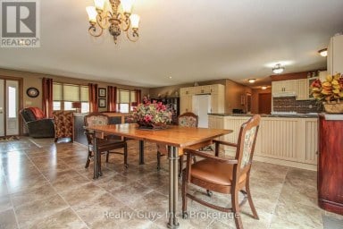 668 BREALEY DRIVE Peterborough (Otonabee Ward 1) Ontario photo 12