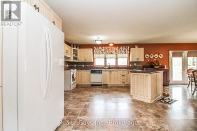 668 BREALEY DRIVE Peterborough (Otonabee Ward 1) Ontario photo 14