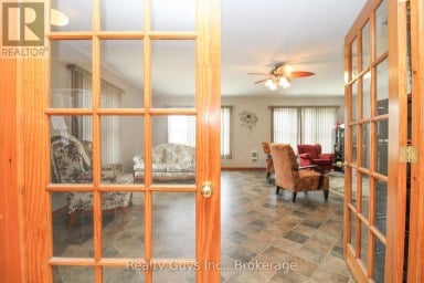 668 BREALEY DRIVE Peterborough (Otonabee Ward 1) Ontario photo 26