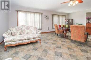 668 BREALEY DRIVE Peterborough (Otonabee Ward 1) Ontario photo 27