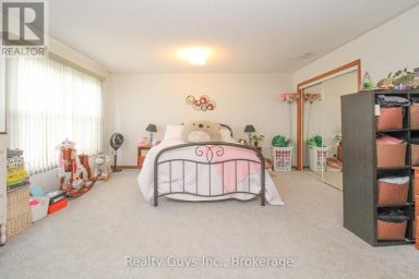 668 BREALEY DRIVE Peterborough (Otonabee Ward 1) Ontario photo 41
