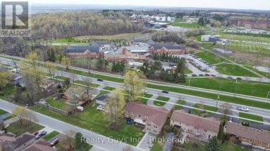 668 BREALEY DRIVE Peterborough (Otonabee Ward 1) Ontario photo 8