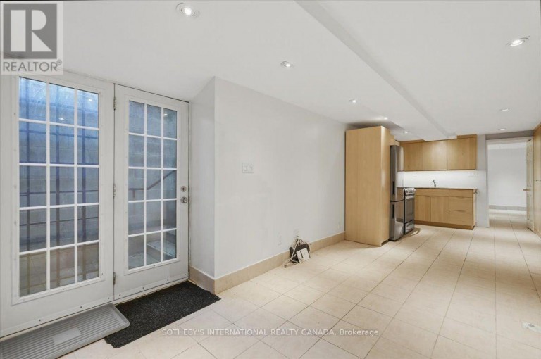 LOWER UNIT - 33 ROSE AVENUE, Toronto (Cabbagetown-South St. James Town), Ontario, M4X1N7