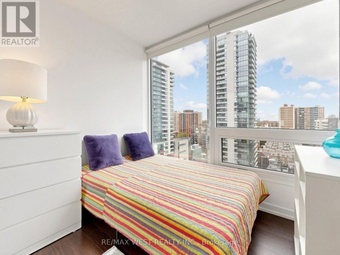 1716 - 85 WOOD STREET, Toronto (Church-Yonge Corridor), Ontario, M4Y0E8