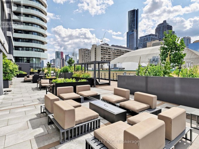 1716 - 85 WOOD STREET, Toronto (Church-Yonge Corridor), Ontario, M4Y0E8