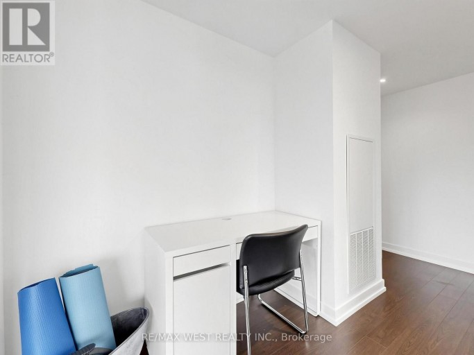 1716 - 85 WOOD STREET, Toronto (Church-Yonge Corridor), Ontario, M4Y0E8