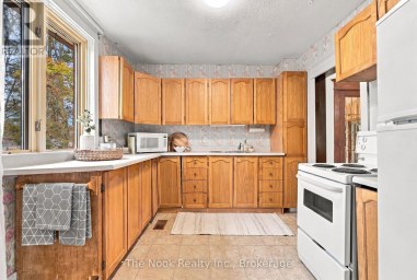 5 GRANTS LANE Clarington (Bowmanville) Ontario photo 15