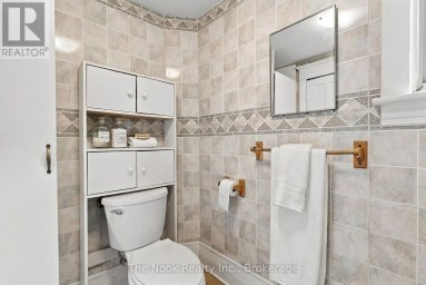 5 GRANTS LANE Clarington (Bowmanville) Ontario photo 34