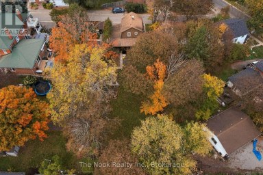 5 GRANTS LANE Clarington (Bowmanville) Ontario photo 46