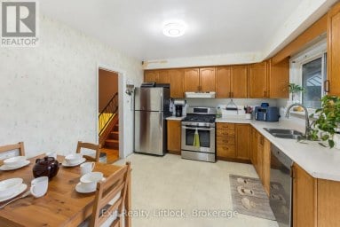 26 BEECHWOOD DRIVE Peterborough (Monaghan Ward 2) Ontario photo 10