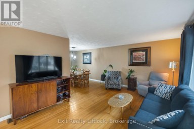 26 BEECHWOOD DRIVE Peterborough (Monaghan Ward 2) Ontario photo 14