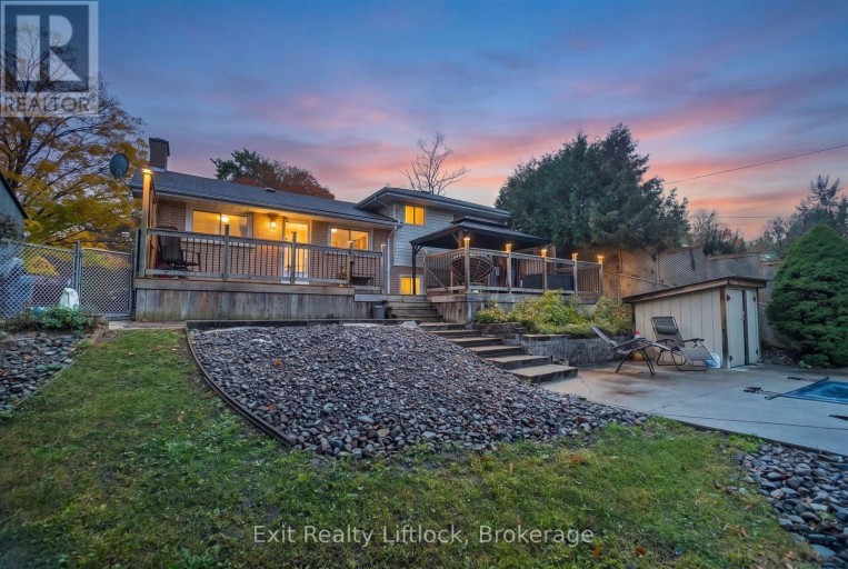 26 BEECHWOOD DRIVE, Peterborough (Monaghan Ward 2), Ontario, K9J1M4