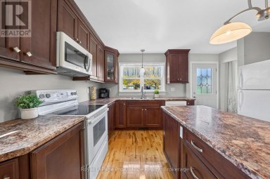 51 CRAIG STREET Belleville (Belleville Ward) Ontario photo 8