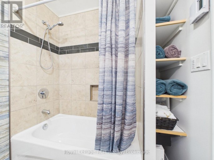 251 PEARSON STREET, Meaford, Ontario, N4L1L6
