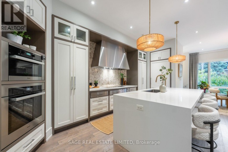 5 THURLOE AVENUE, Toronto (Mount Pleasant East), Ontario, M4S0B4