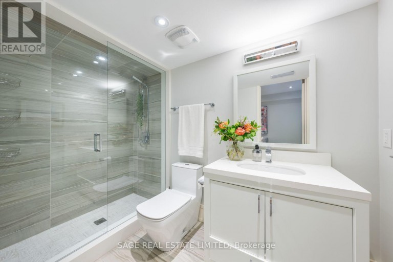 5 THURLOE AVENUE, Toronto (Mount Pleasant East), Ontario, M4S0B4