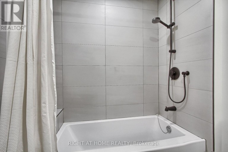 UNIT 2 - 1201 DOVERCOURT ROAD, Toronto (Wychwood), Ontario, M6H2Y1