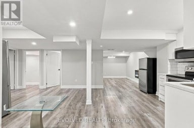 28 VIVIAN CREEK ROAD East Gwillimbury (Mt Albert) Ontario photo 33