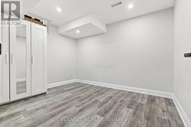 28 VIVIAN CREEK ROAD East Gwillimbury (Mt Albert) Ontario photo 36
