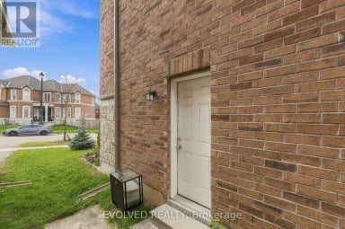 28 VIVIAN CREEK ROAD East Gwillimbury (Mt Albert) Ontario photo 42