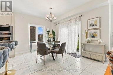 28 VIVIAN CREEK ROAD East Gwillimbury (Mt Albert) Ontario photo 8