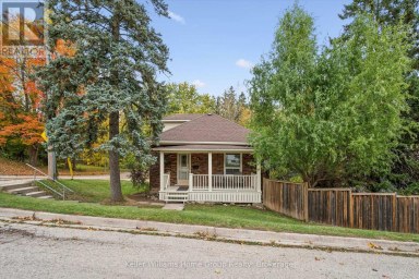 298 CAMERON STREET N Centre Wellington (Fergus) Ontario photo 2