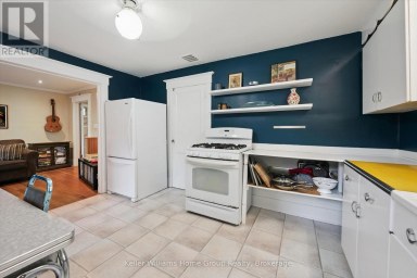 298 CAMERON STREET N Centre Wellington (Fergus) Ontario photo 32