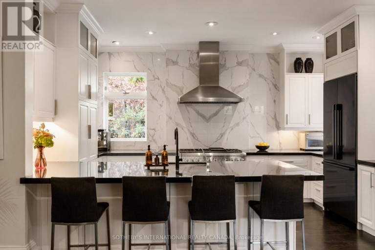 92 WOODLAWN AVENUE W, Toronto (Yonge-St. Clair), Ontario, M4V1G7